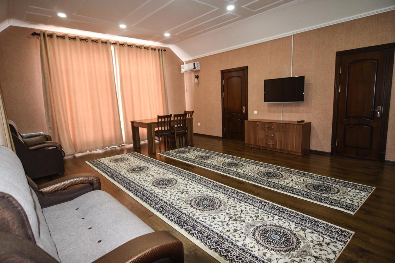 B&B Lake House Hotel Yusufkhona Exterior foto